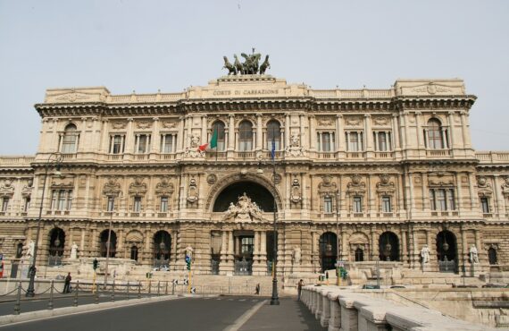 corte-suprema-di-cassazione-3682663_1280 corte-suprema-di-cassazione-3682663_1280